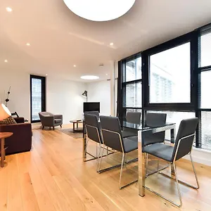 https://london-bridge-central-apartments.brighton-hotels-england.com